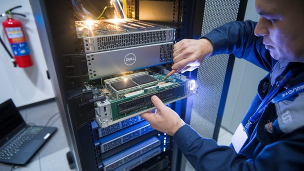 在Dell服务器上安装专用GPU