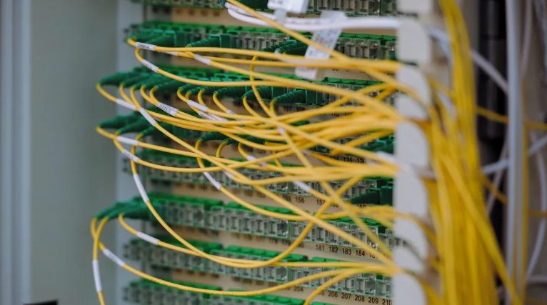 服务器静态路由与策略路由配置操作步骤示意图 服务器静态路由与策略路由配置操作步骤示意图